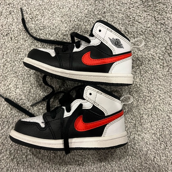 Nike Other - Nike Jordans Toddler Shoes 7C